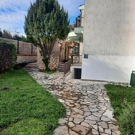 Apartament Tiza