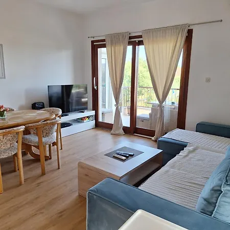 Lejlighed Tiza Vantacici