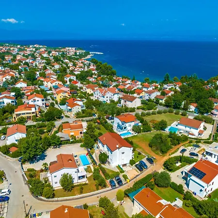 Tiza Apartament Vantacici